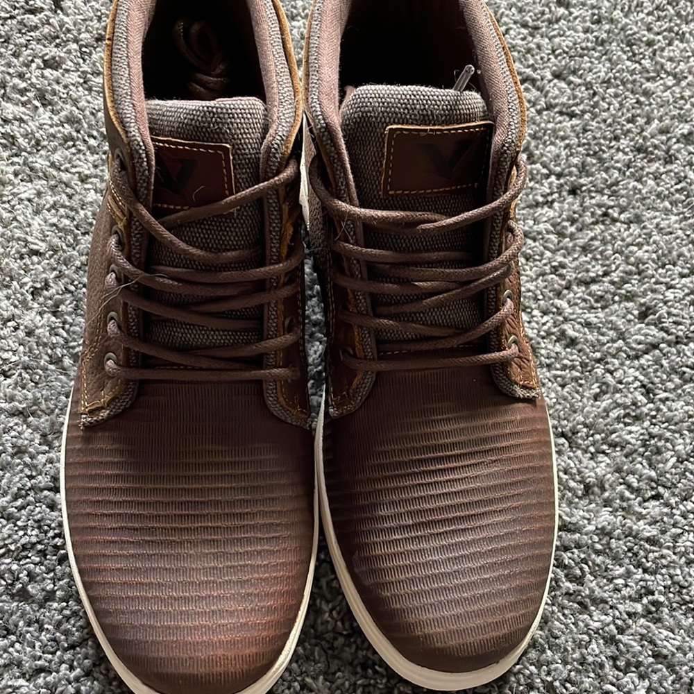 Never worn Men’s Brown Boots